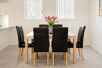 Wallsend Executive Apartments - Accommodation Gladstone 25