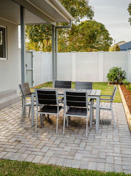 Wallsend Executive Apartments - Accommodation Gladstone 37