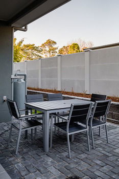 Wallsend Executive Apartments - Accommodation Gladstone 41