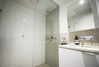 Apartment2c - Metro - Accommodation Gladstone 7