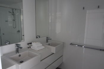 Direct Hotels - Verve On Cotton Tree - Accommodation Gladstone 1