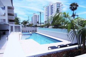 Direct Hotels - Verve On Cotton Tree - Accommodation Gladstone 2