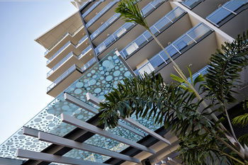 Direct Hotels - Verve On Cotton Tree - Accommodation Gladstone 4