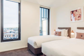 City Edge Box Hill - Accommodation Gladstone 19