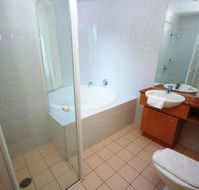 Homebush 133 Ben Furnished Apartment - Accommodation Gladstone