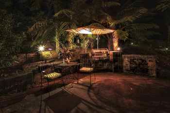 Aquila Nova Retreat - Accommodation Gladstone 0