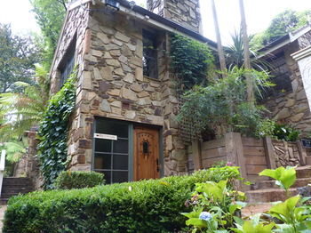 Aquila Nova Retreat - Accommodation Gladstone 11