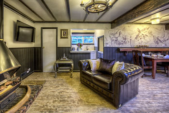 Aquila Nova Retreat - Accommodation Gladstone 29