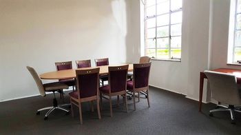 The Hallows Accommodation - Accommodation Gladstone 8