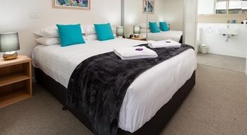 Hamilton Executive Apartments - Accommodation Gladstone 15