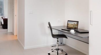 Hamilton Executive Apartments - Accommodation Gladstone 17