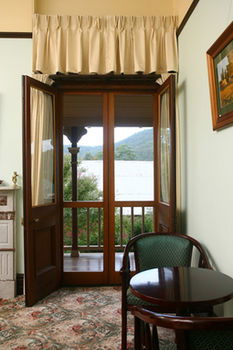 CBC Bed & Breakfast & Cafe - Accommodation Gladstone 3