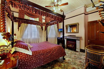 CBC Bed & Breakfast & Cafe - Accommodation Gladstone 25