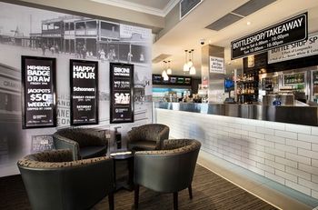 The Granville Hotel - Accommodation Gladstone 4