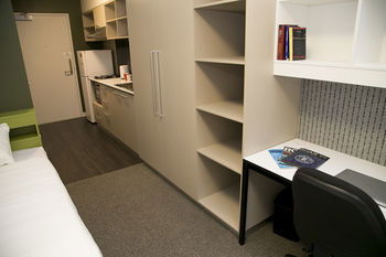 Abercrombie Student Accommodation - Accommodation Gladstone 5