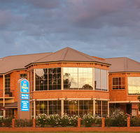 Best Western Plus Hovell Tree Inn - Accommodation Gladstone