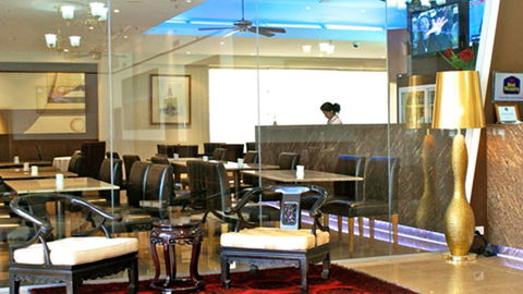BEST WESTERN Astor Metropole Hotel And Apartments - Accommodation Gladstone 0