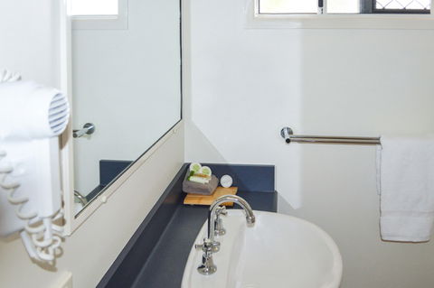 BEST WESTERN Boulevard Lodge - Accommodation Gladstone 11