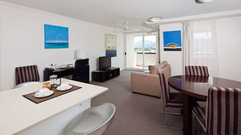 BEST WESTERN PLUS Cairns Central Apartments - Accommodation Gladstone 2