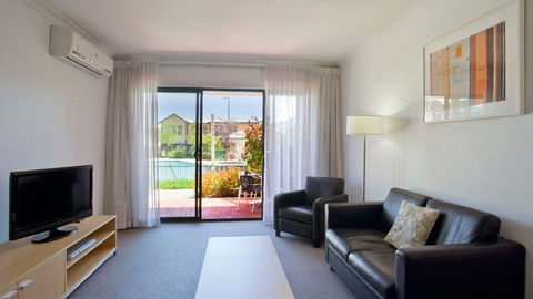 Best Western Plus Ascot Serviced Apartments - Accommodation Gladstone 0