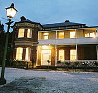 Amberley House - Accommodation Gladstone