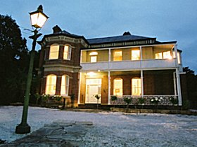 Amberley House - Accommodation Gladstone 0