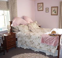 Old Colony Inn Bed and Breakfast  Accommodation - Accommodation Gladstone