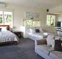 Belton House - Accommodation Gladstone