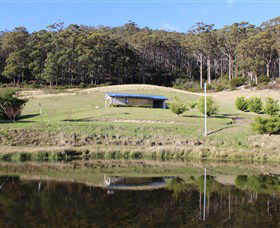 Cherryview Studio Retreat - Accommodation Gladstone 2