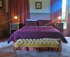 Oakdale B & B - Accommodation Gladstone 0