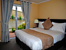 Hampden At Battery Point - Accommodation Gladstone 0