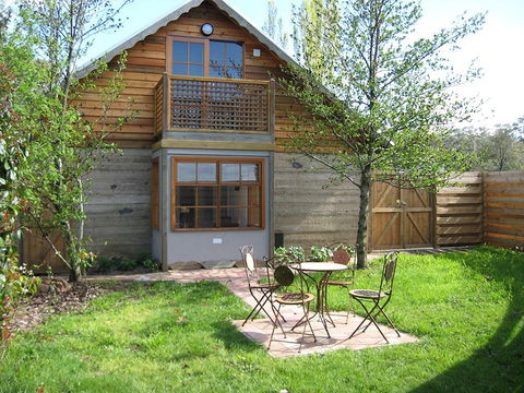 Amble In Cottage - Accommodation Gladstone 2