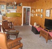Grove - The - Accommodation Gladstone