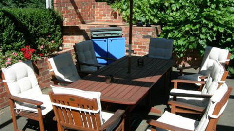 Airleigh-Rose Cottage - Accommodation Gladstone 3