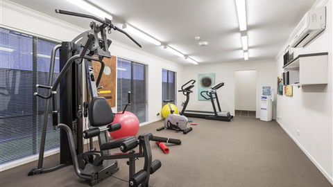 Quest Sale Serviced Apartments - Accommodation Gladstone 2