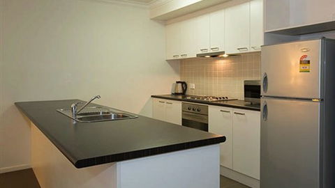 Quest Sale Serviced Apartments - Accommodation Gladstone 5