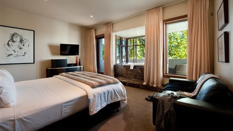 Peppers Mineral Springs Hotel - Accommodation Gladstone 3
