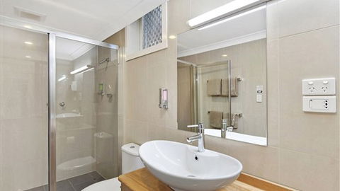 Best Western Melbourne's Princes Park Motor Inn - Accommodation Gladstone 6