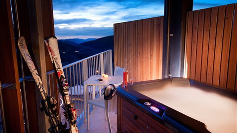 QT Falls Creek Resort - Accommodation Gladstone 6