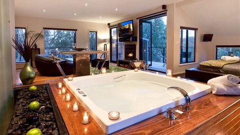 Kudos Villas - Accommodation Gladstone 1