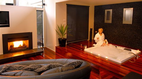 Kudos Villas - Accommodation Gladstone 5