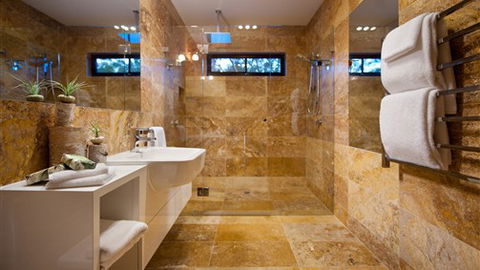 Harmony - Accommodation Gladstone 4