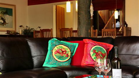 MannaGum Alpine Lodge - Accommodation Gladstone 6