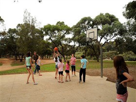 BIG4 Renmark Riverfront Holiday Park - Accommodation Gladstone 5