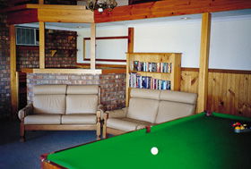 Botts Beach Retreat - Accommodation Gladstone 0