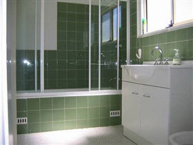 Cotton Palm Cottage - Accommodation Gladstone 2