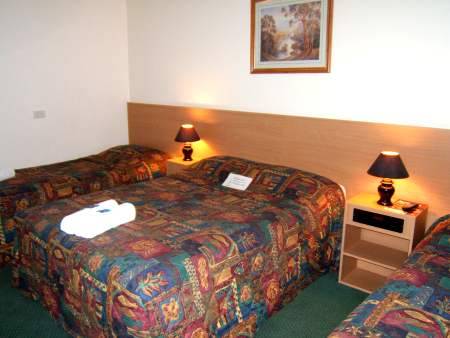 A Oscar Motel - Accommodation Gladstone 2