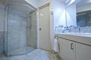 Abbey Beach Resort - Accommodation Gladstone 4