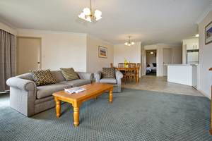 Abbey Beach Resort - Accommodation Gladstone 5