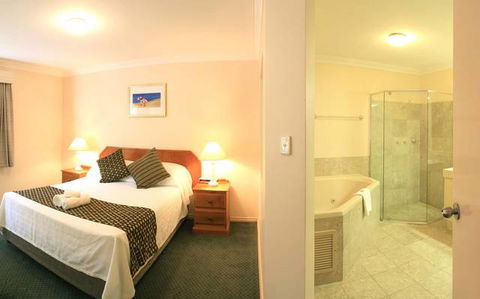 Abbey Beach Resort - Accommodation Gladstone 6